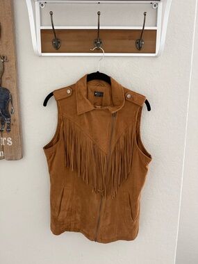 Fringed Suede Vest - Tan Brown Sleeveless Jacket
